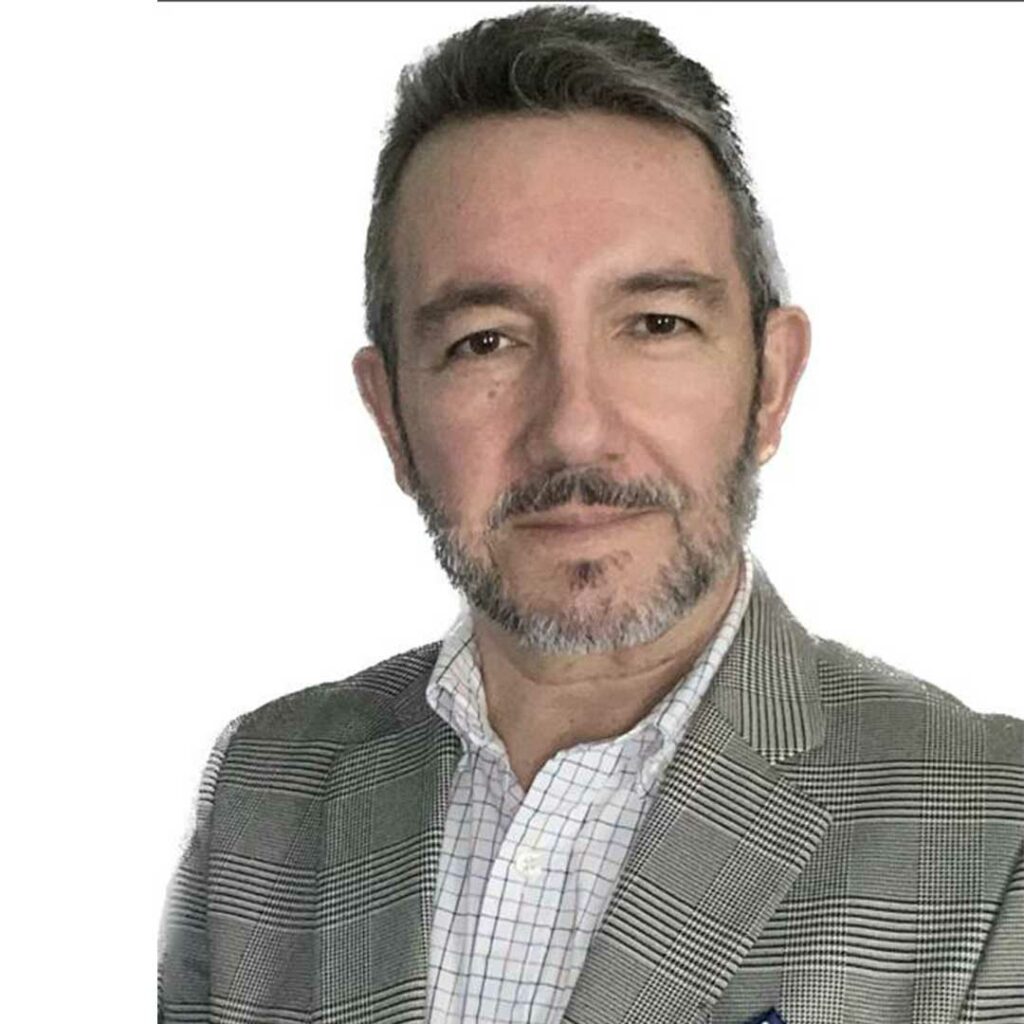 About Us - About Us,Mission and Vision,Our Mission & Vision Team Oscar-Monje